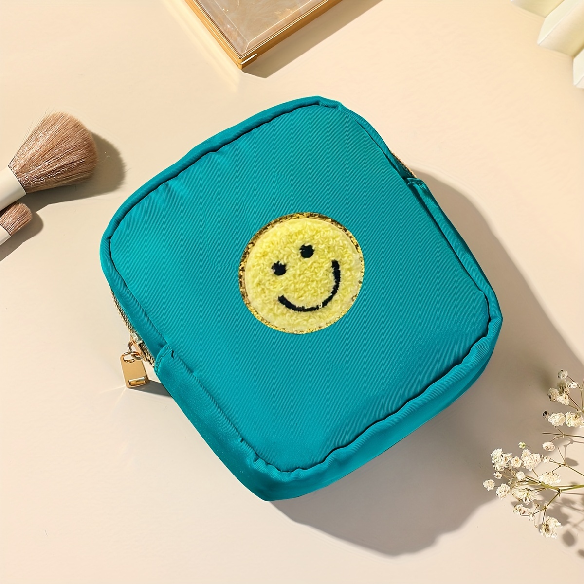 Chenille Patched Sanitary Napkin Storage Bag Zipper Pouch