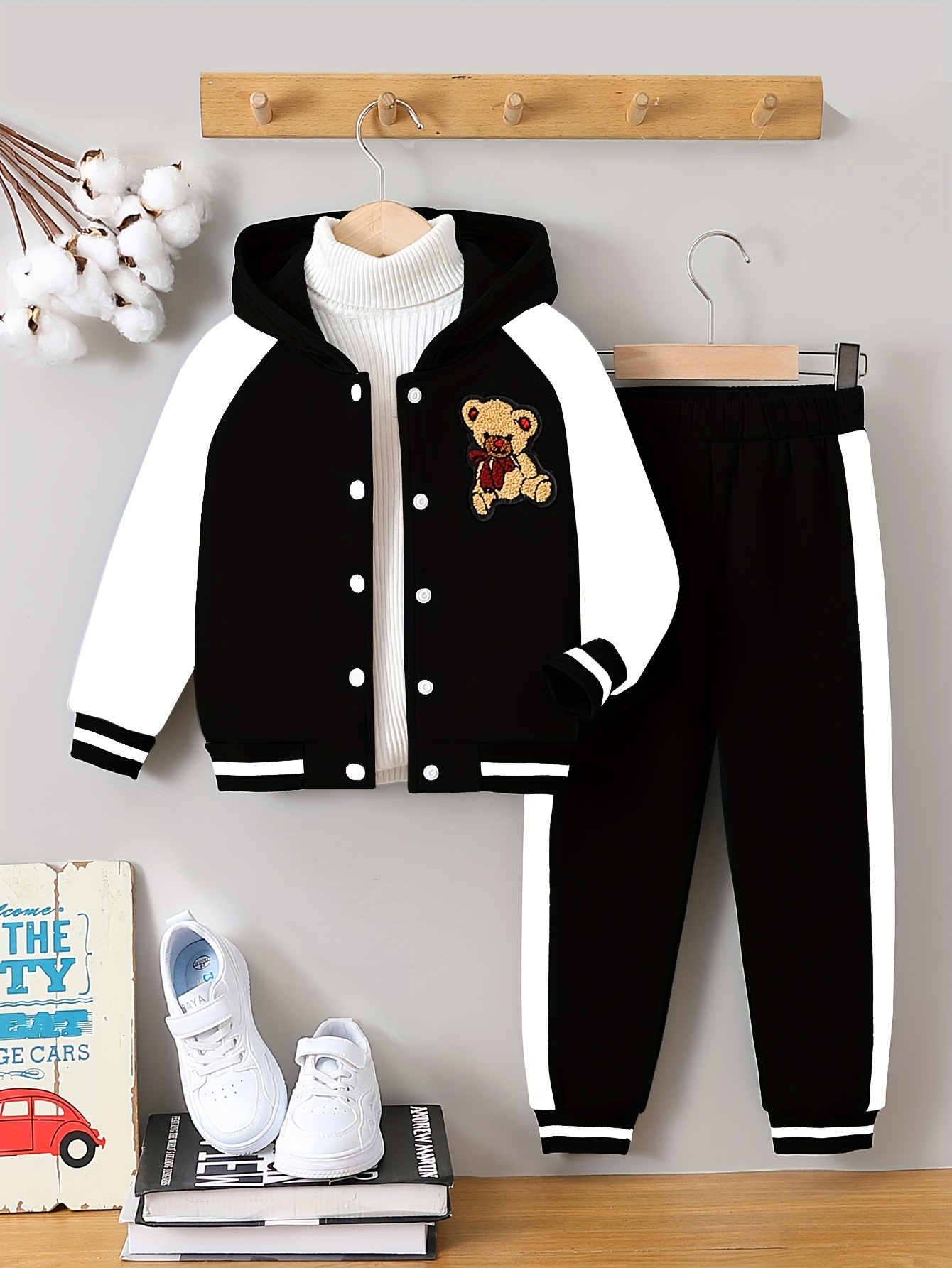 Boy's Bear Patched Outfit Hooded Varsity Jacket Sweatpants - Temu Japan