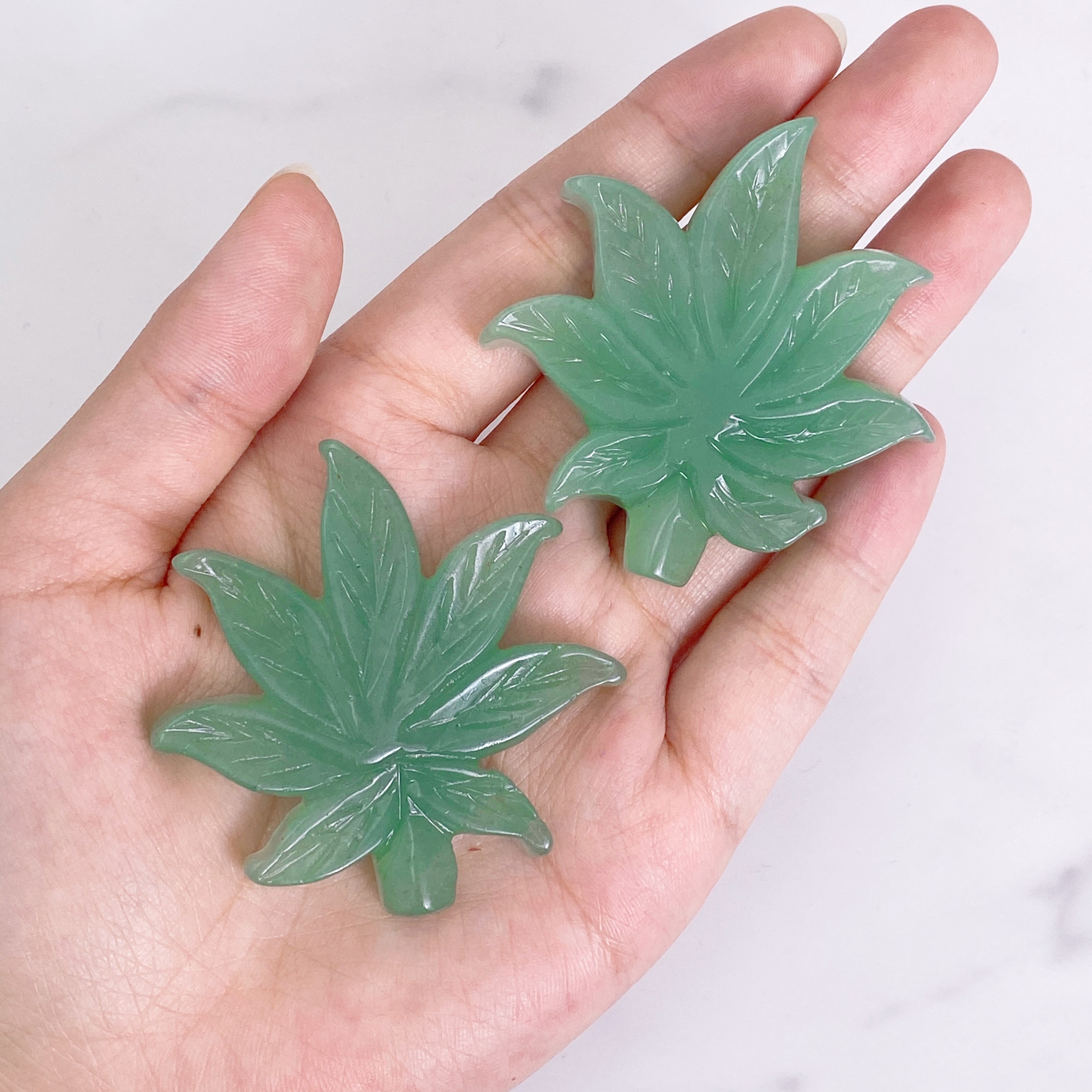 Natural Stone Green Jade Leaf Shape Stone Crafts Carving - Meditation  Healing Quartz For Home Decoration