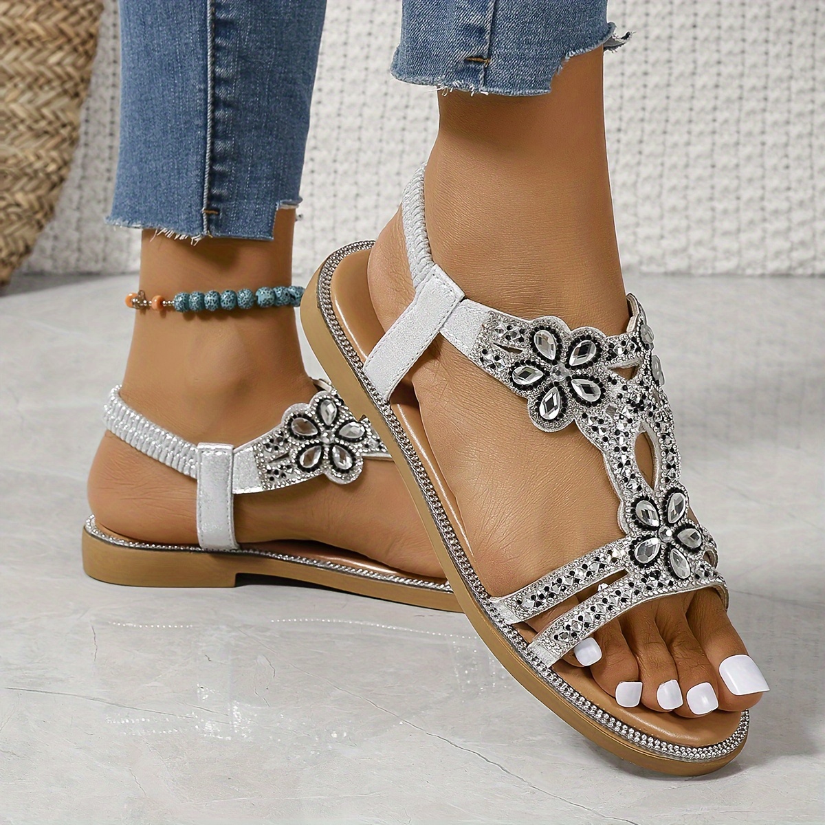 Sandalias planas bohemias para mujer, sandalias versátiles elásticas con pedrería hueca y comodidad, zapatos brillantes para vacaciones detalles 6