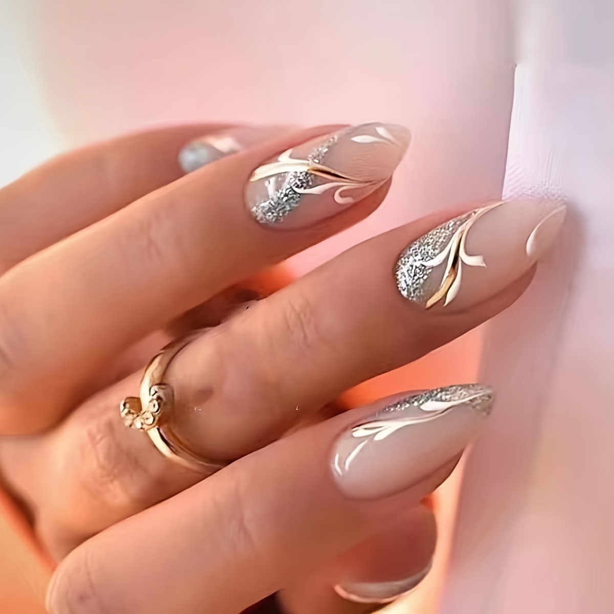 

24pcs Glossy Medium Almond Press On Nails, Sparkle Fake Nails With Golden Line Design, Shimmer False Nails For Women Girls