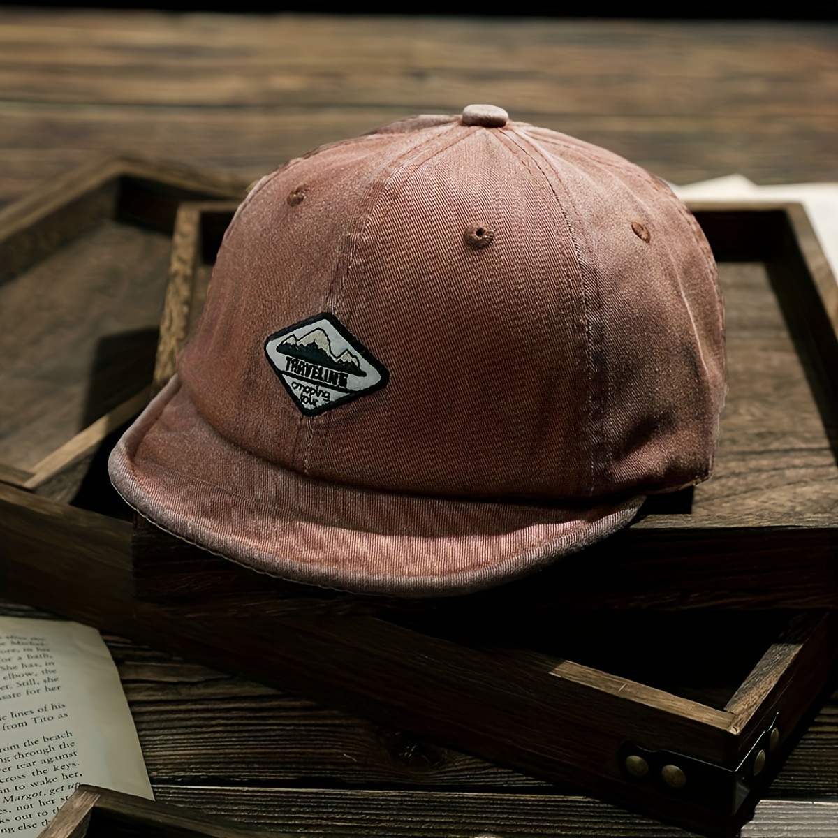 ER LOGO CAP BROWN - 帽子