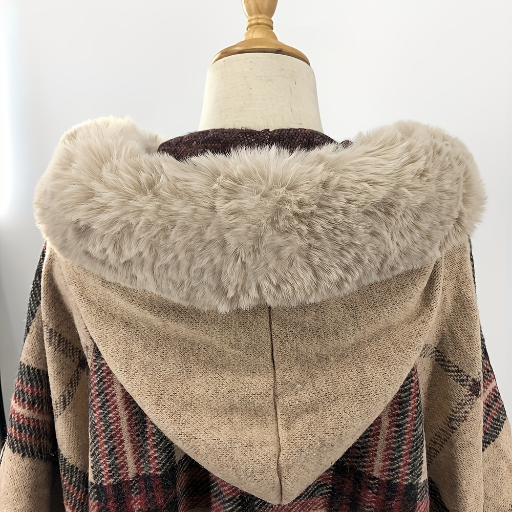 Vintage deals Adolph’s Fur Poncho/Cape