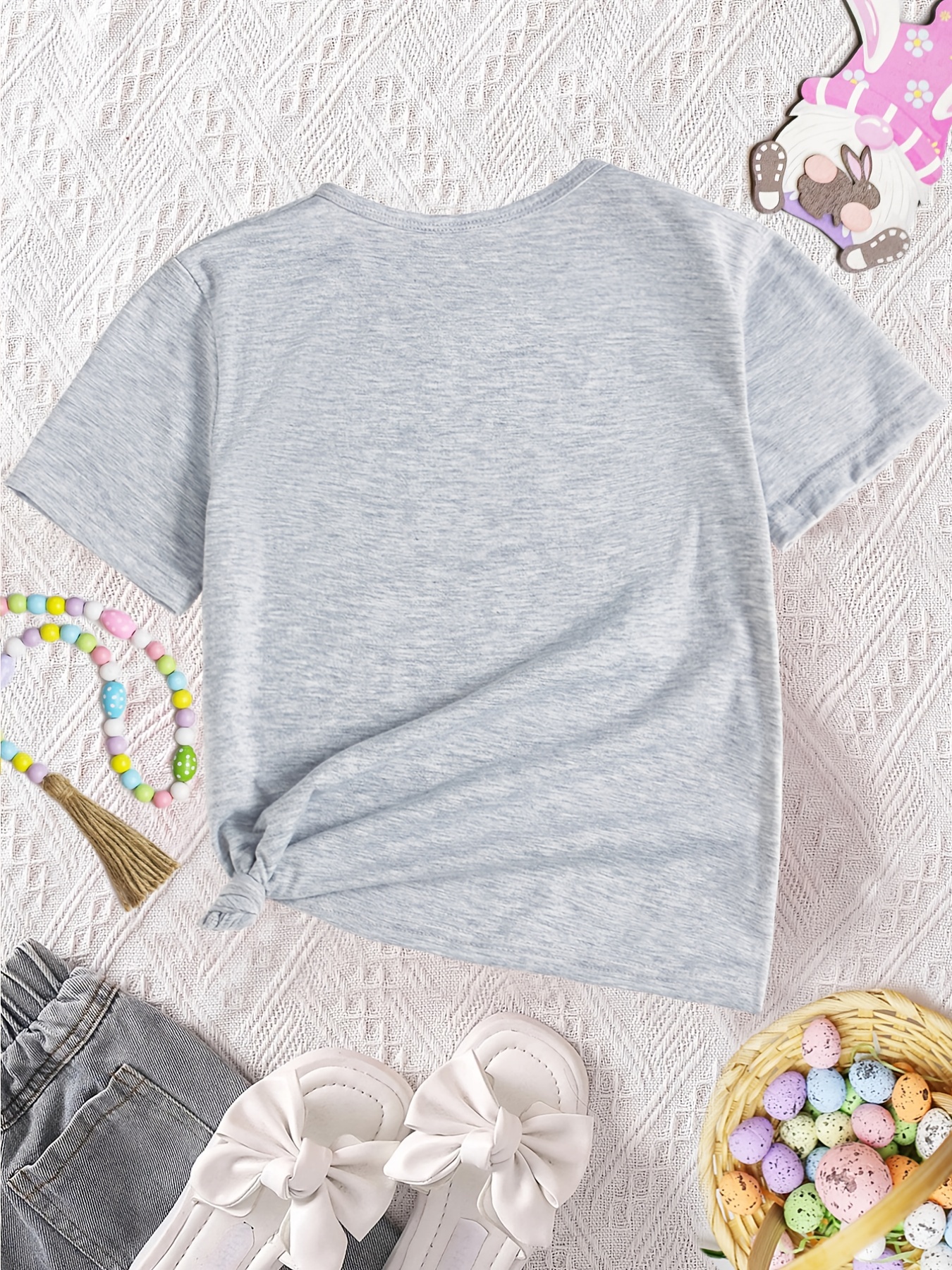 Camiseta de manga corta con estampado de niña de Pascua para niñas