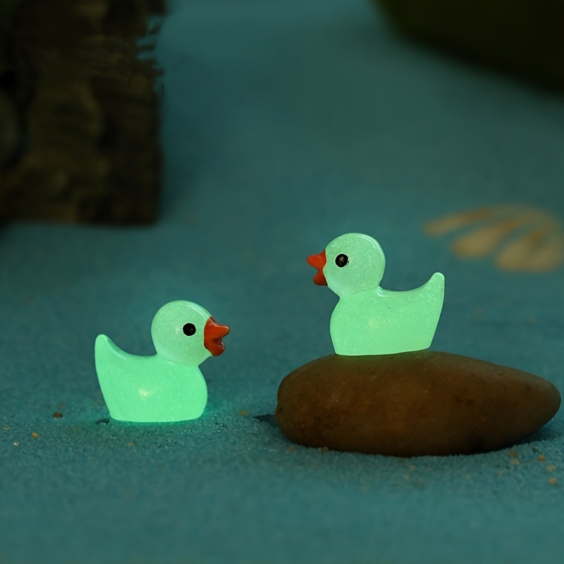 10PCS Mini Luminous Resin Ducks Glow in The Dark Miniature