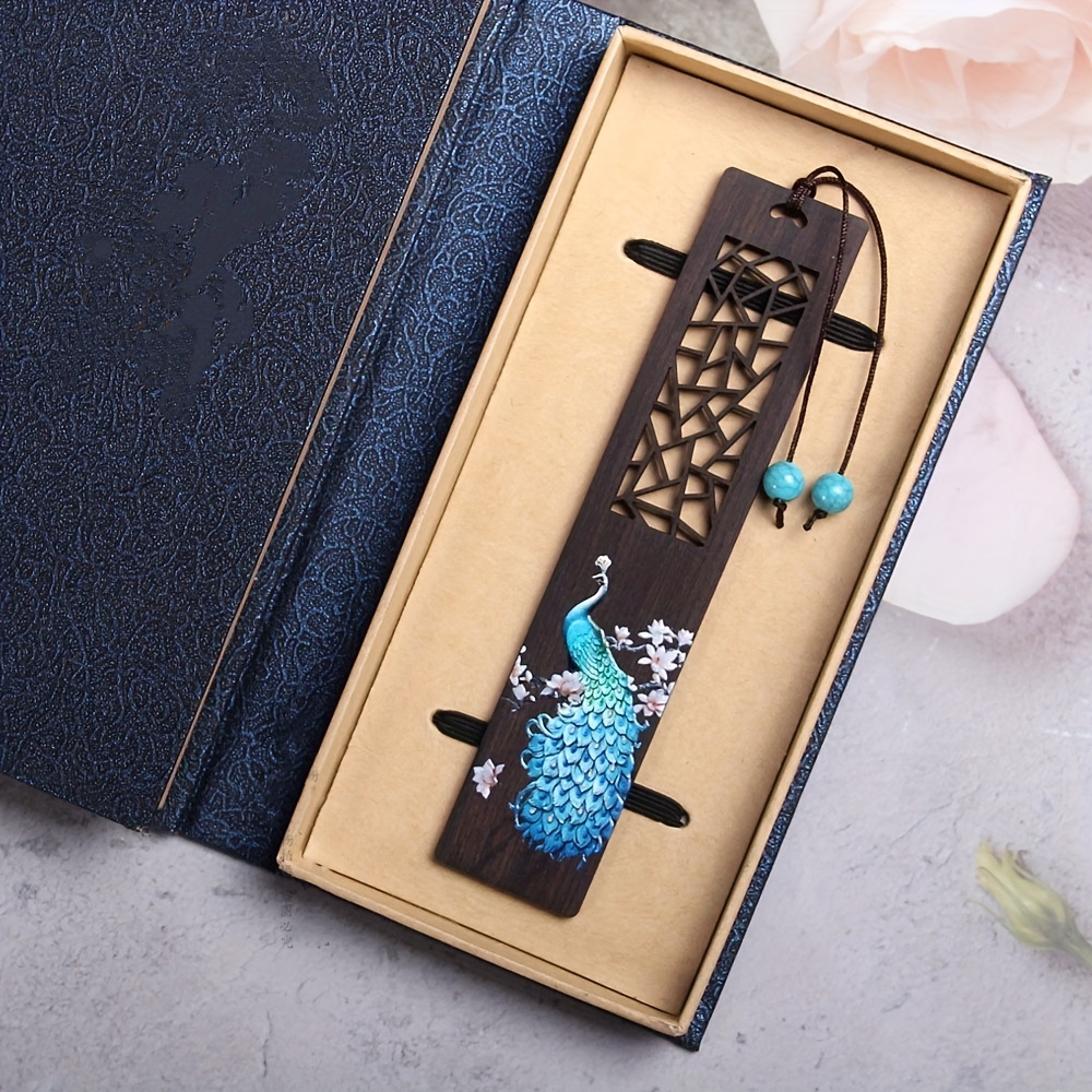 

1pc Wooden Painted Peacock Bookmark Chinese Style Blue Peafowl Pendant Bookclip Stationery Gifts Reading Accessories Gift