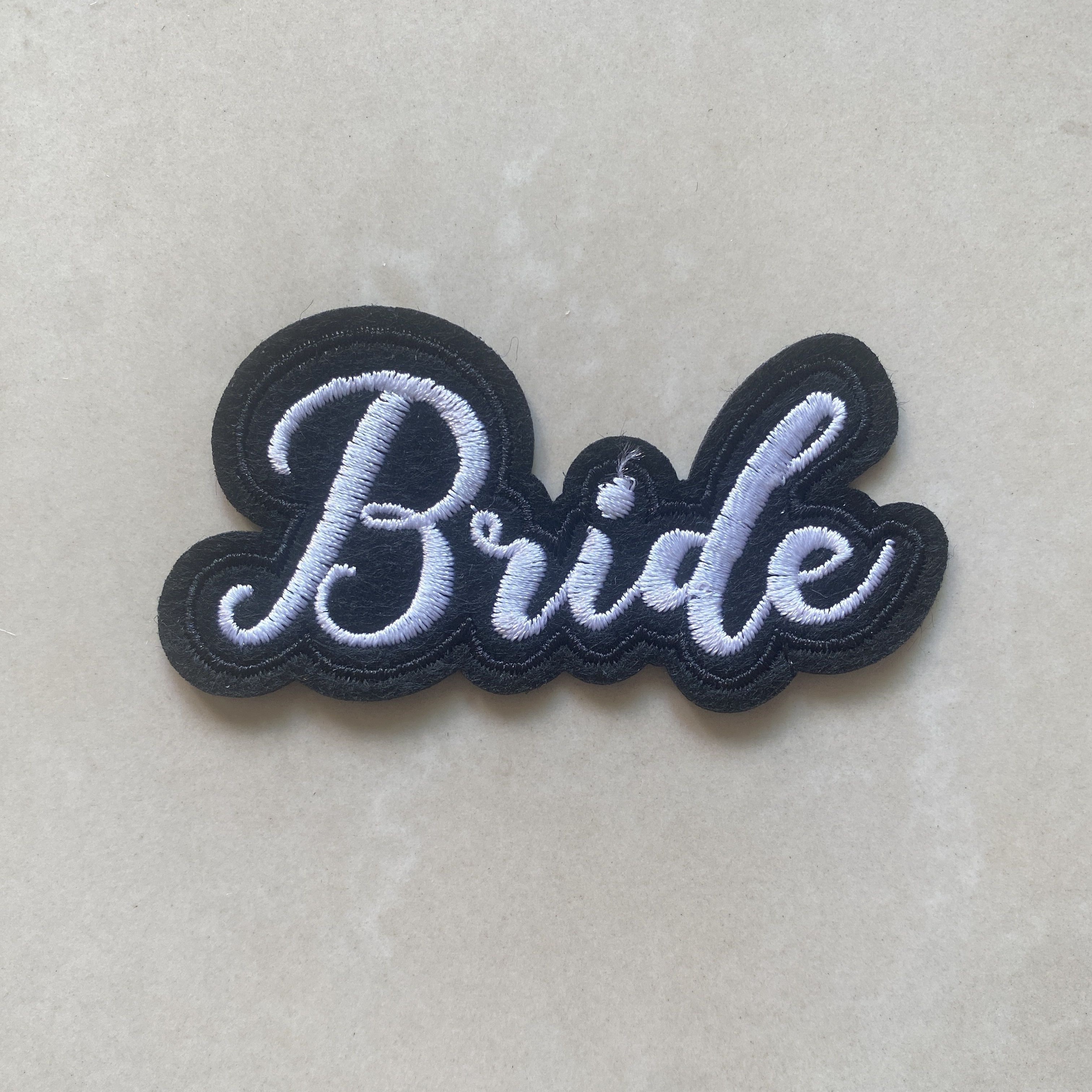 Patch Brodé à Thermocoller Ou à Coudre En Forme De Rose à