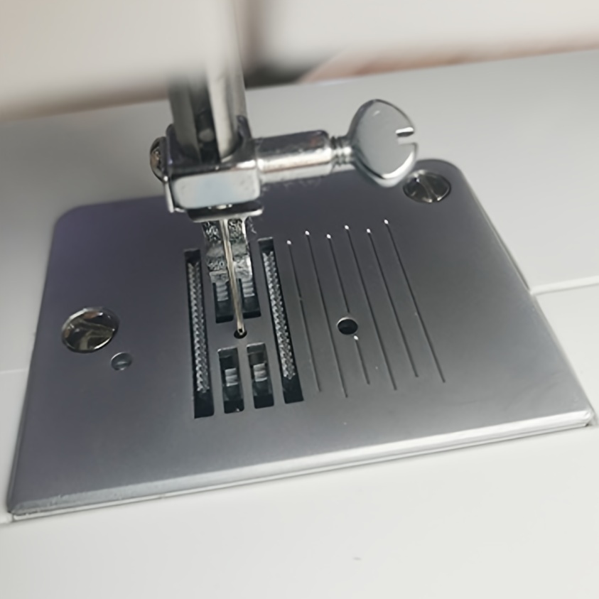 SINGER Agujas universales gemelas para máquina de coser, tamaño 90/14-2PCS