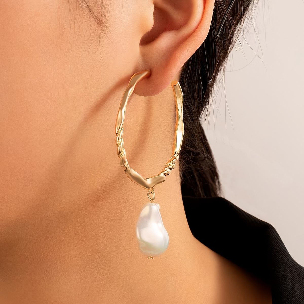 Baroque Style Faux Pearl Circle Hoop Earrings for Women