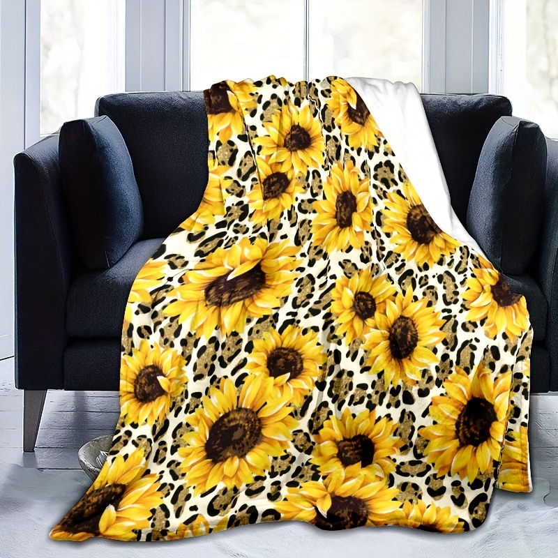 

1pc Sunflower Print Blanket, Flannel Blanket, Soft Warm Throw Blanket Nap Blanket For Couch Sofa Office Bed Camping Travel, Multi-purpose Gift Blanket For All Season
