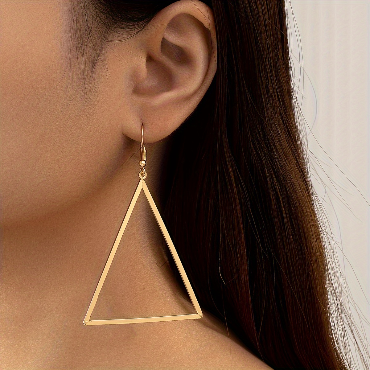 

Elegant Golden-tone Geometric Dangle Earrings For Women - Chic, , All- Metal Fashion Accessory, & Vacation, Novelty Earrings