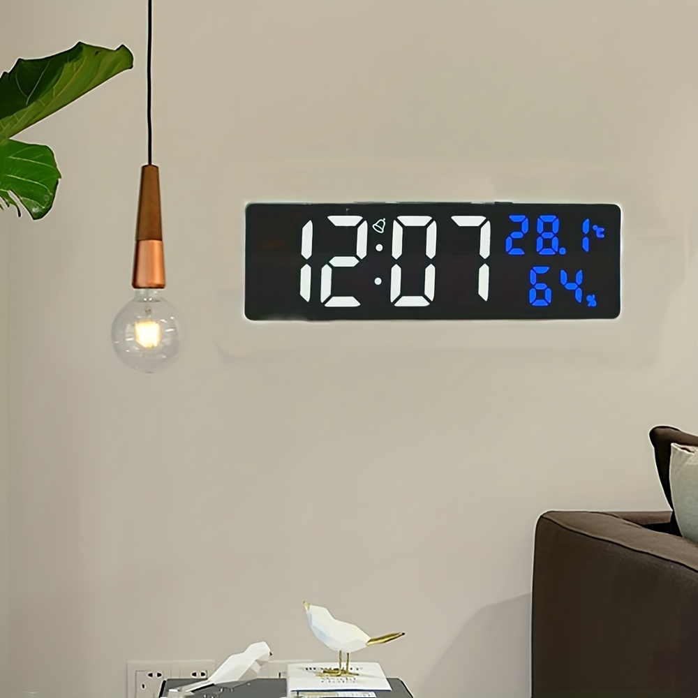 Yingyu Horloge numérique à Grand écran,Grande Horloge Murale numérique de  22,9 cm avec Grand écran,4 Niveaux de luminosité,télécommande,Date,  température intérieure,12/24