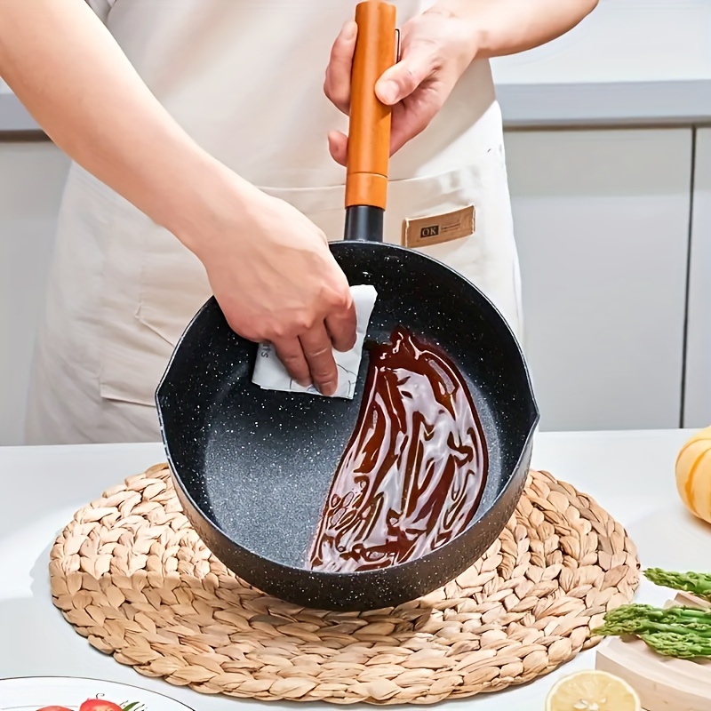 Cazo japonés con mango de madera, cacerola Yukihira con boquilla de  vertido, sartén antiadherente para sopa de leche, exquisita cacerola de  inducción