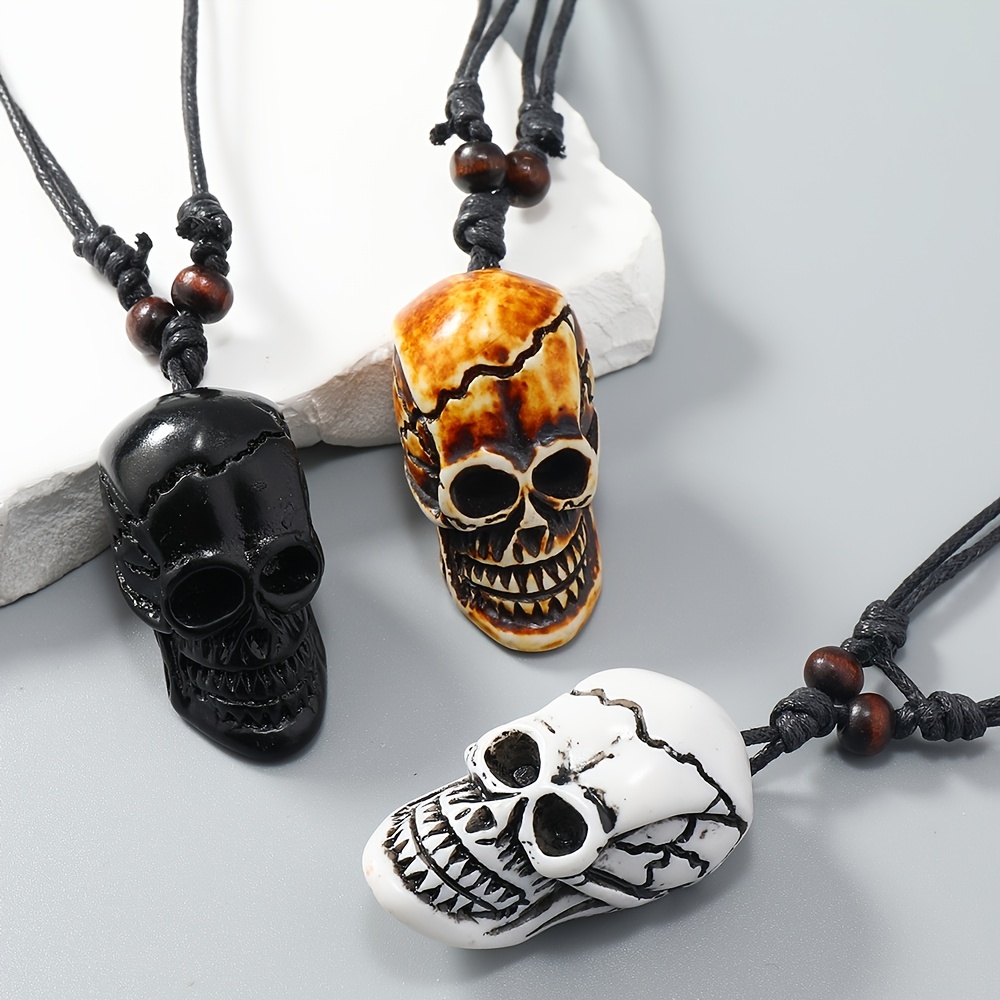 Mens hot sale skull pendant