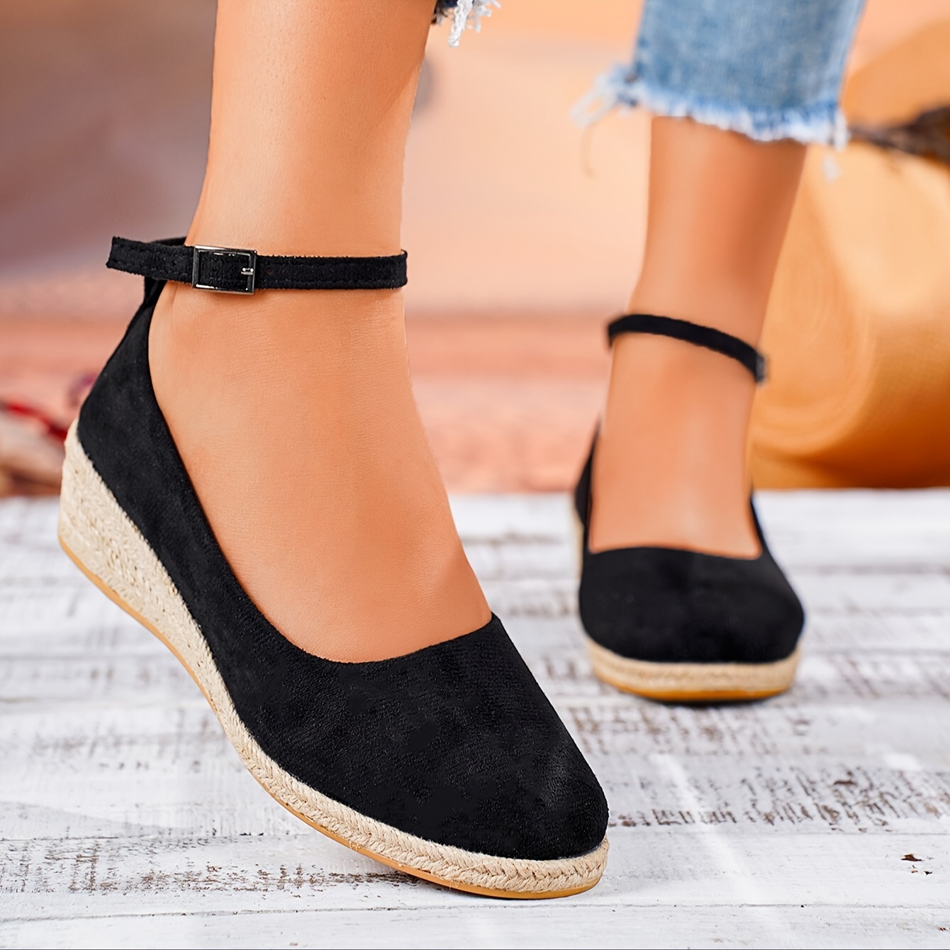 Image of Clothing, Footwear, And Jewelry > Women's Fashion > Women's Shoes > Women's Flats > Other Women's Flats, Women Shoes