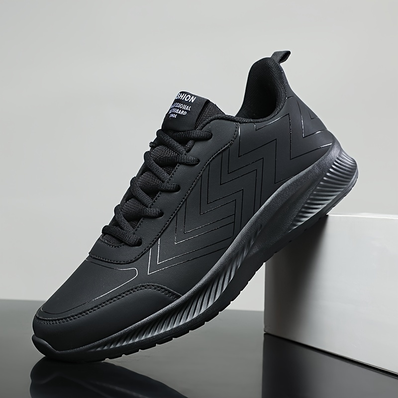 Comfortable mens tennis clearance shoes