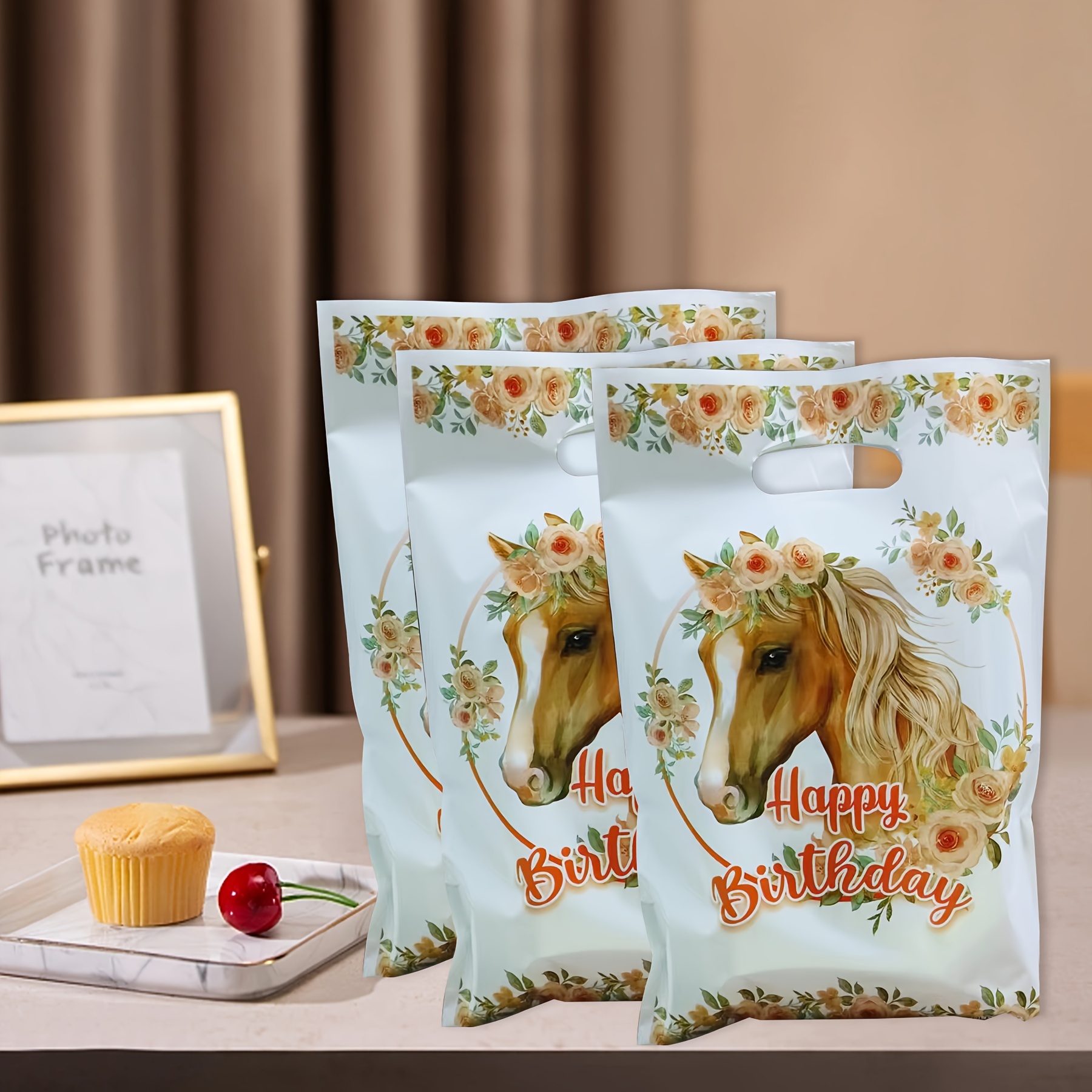 

30 Pack Horse Floral Leaf Pp Gift Bags, Candy Cake Pearlized Bags, Kids Birthday Party Favor Bags, Holiday Themed Party Supplies For Gifting And Return Gifts.