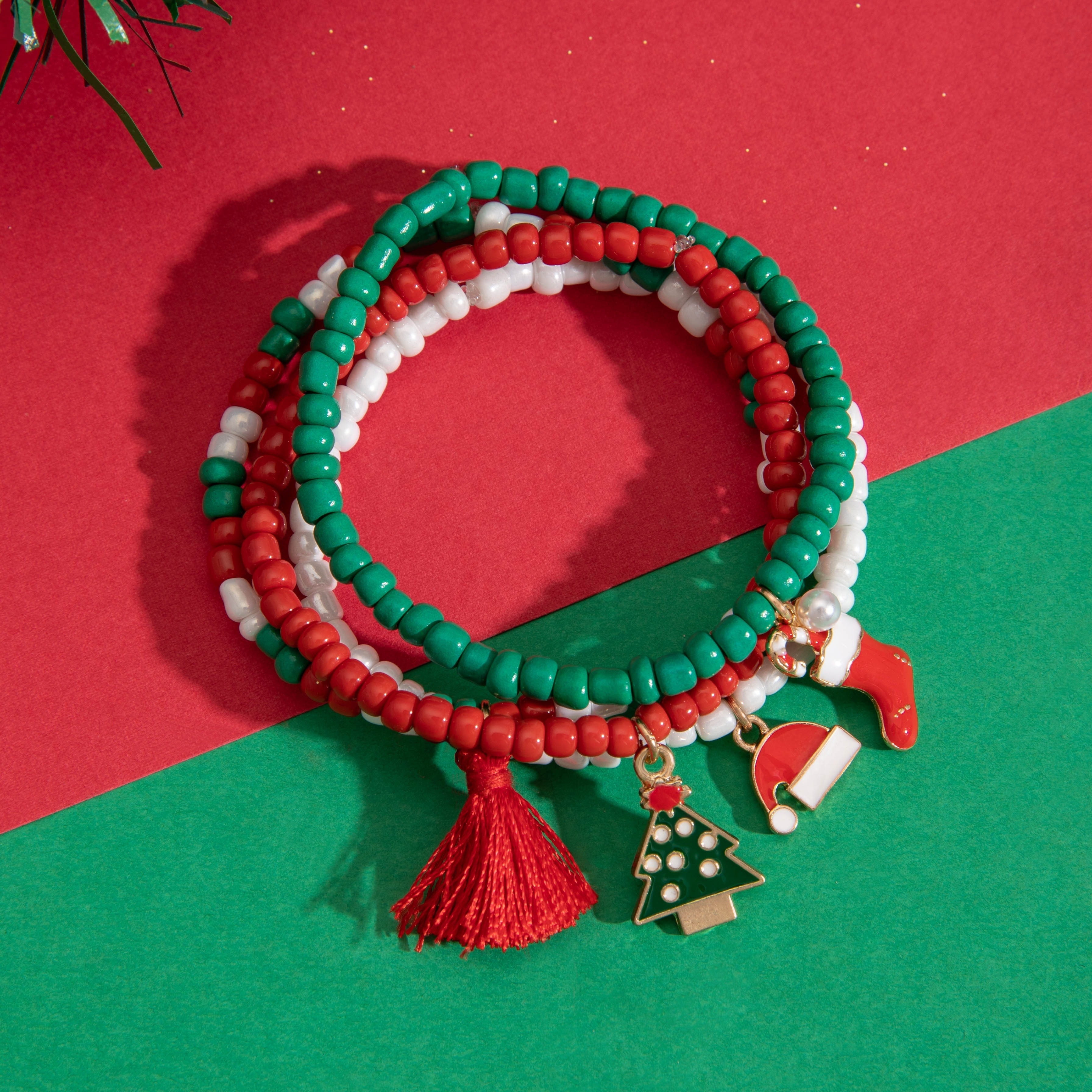 Christmas Tree Snowman Santa Claus Pendant Beaded Bracelet with Green Red Beads Adjustable Xmas Gift Hand String,Temu