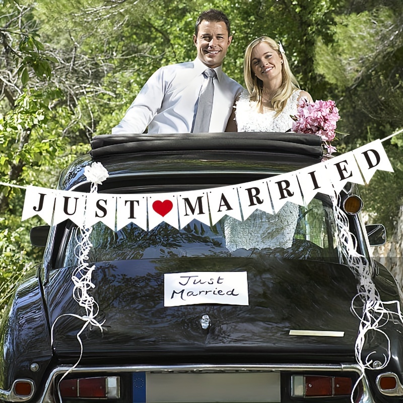 Here's How to Decorate the Just Married Car