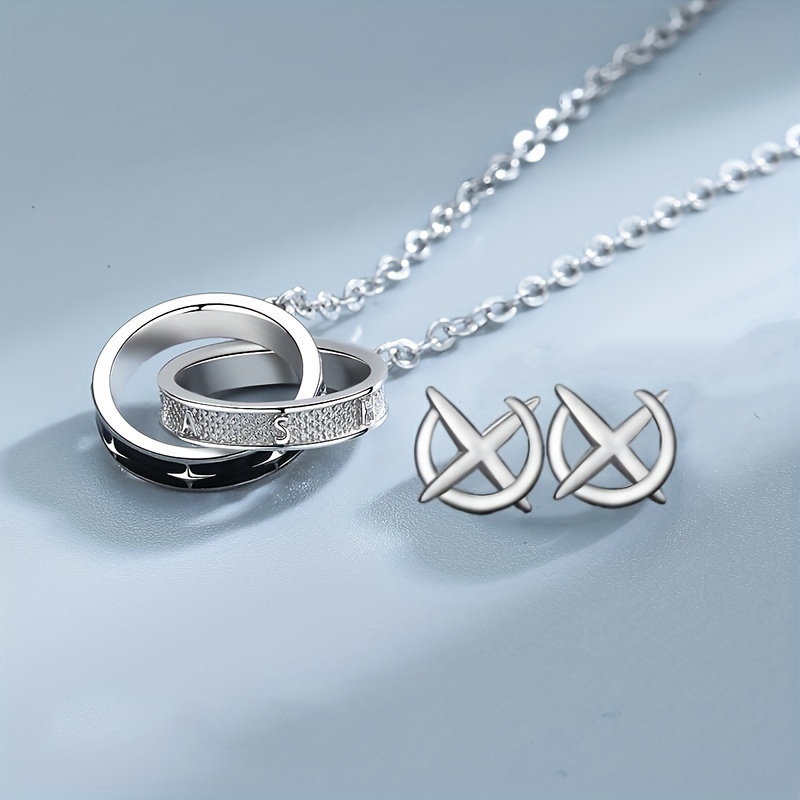 Necklaces and Pendants - Men Luxury Collection