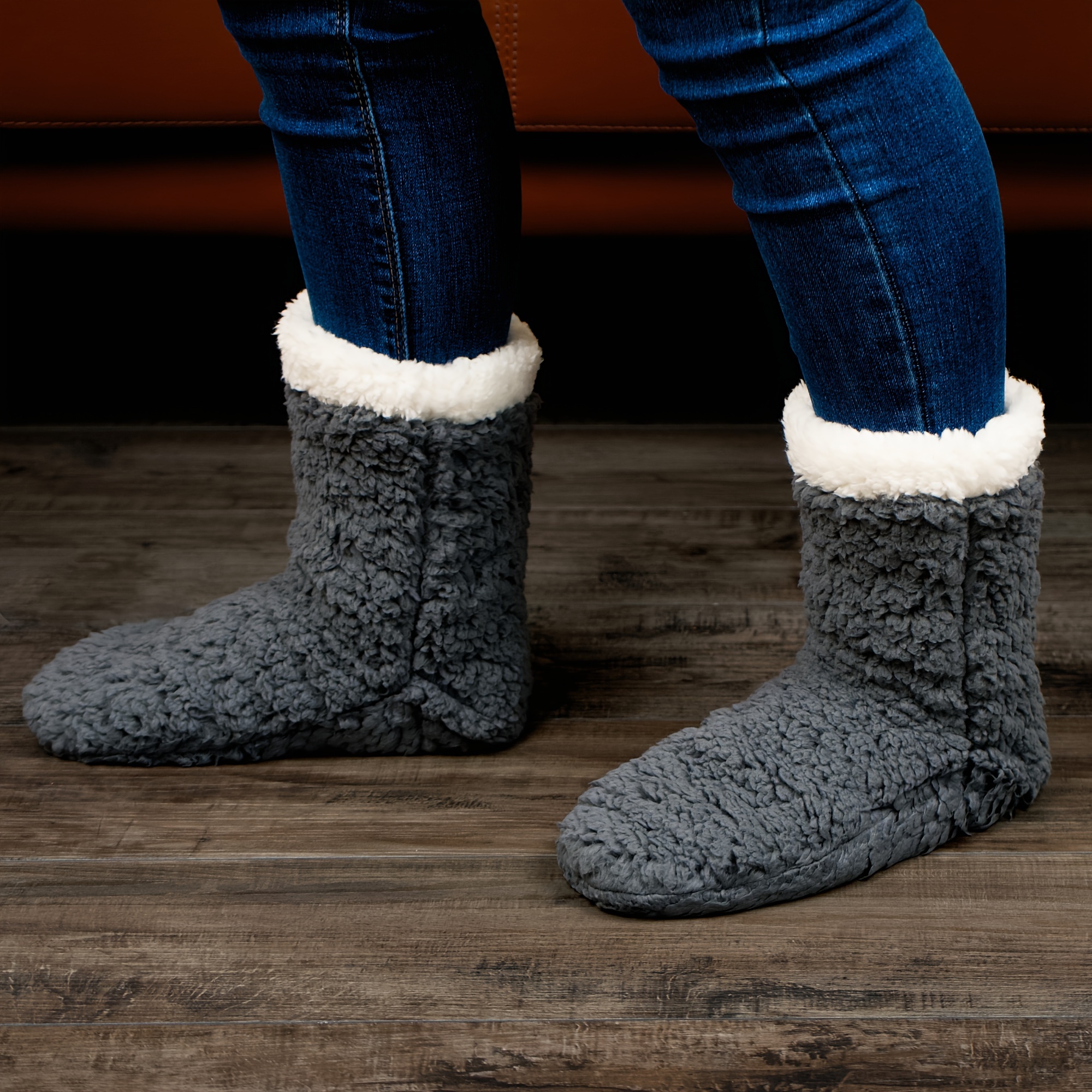 SKOLA 4/6 Cozy Winter Fuzzy Women Socks,Grip Slippers,Fluffy House Non Skid