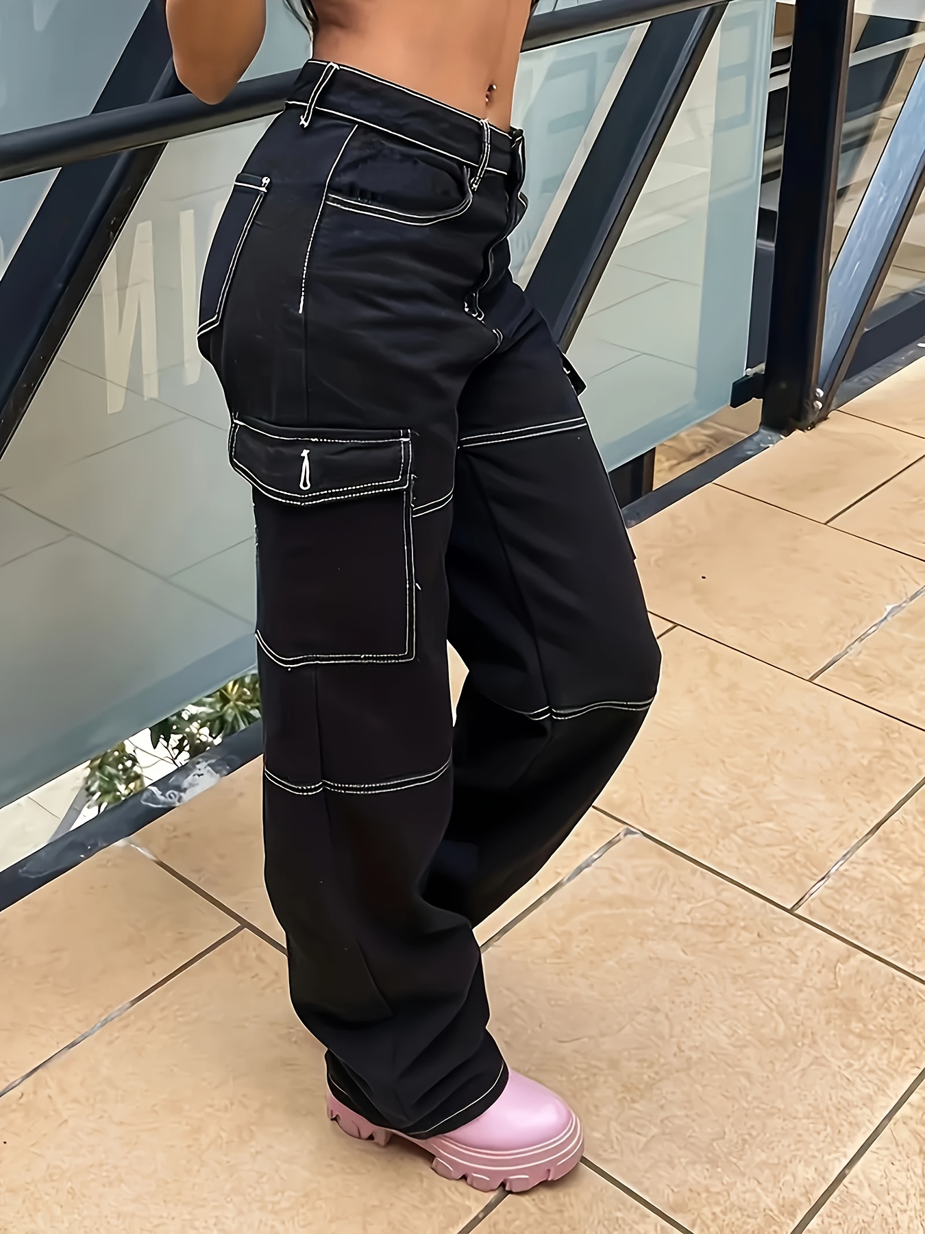Black Cargo Pants With Buckle Belt – Aesthetic Clothing