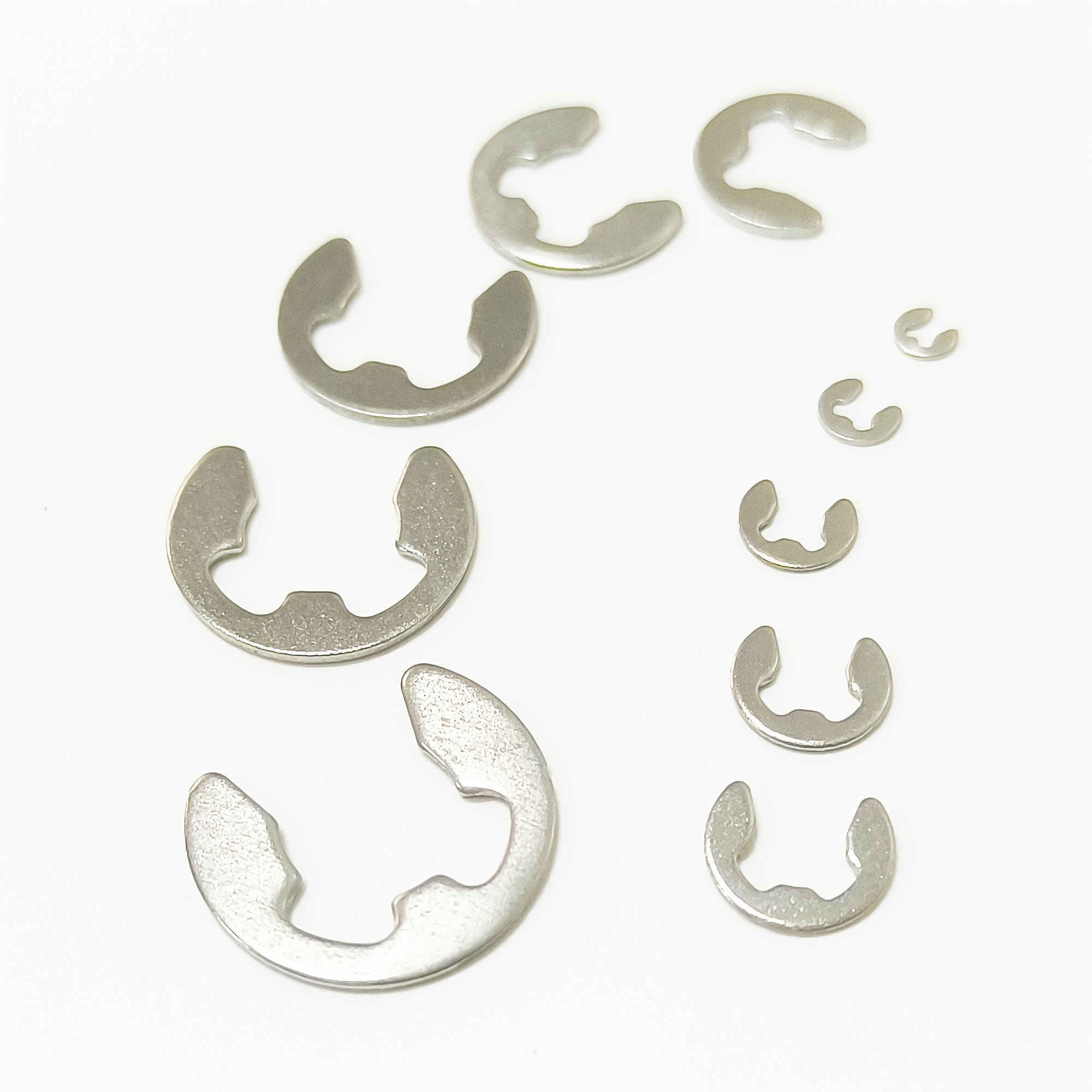 160 stk Spring Steel E-clip Snap &; Beholde Ring Sortiment Kit 2mm til 12mm  Circlip Kit Svart rustbestandig bil interiør klipp