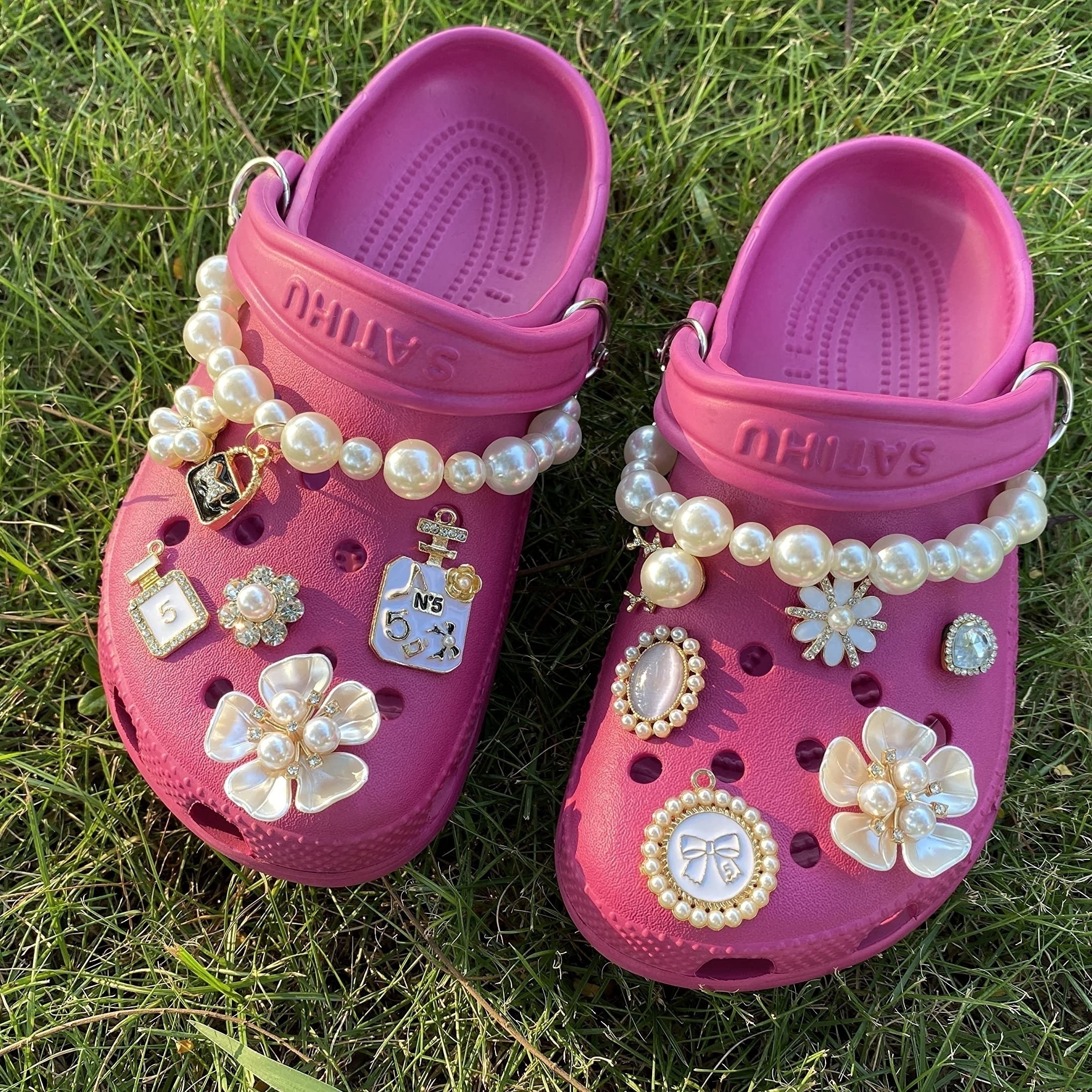 New Brand Shoes Charms Designer Croc Charms Bling Rhinestone Girl Gift For  Clog Decaration Metal Love