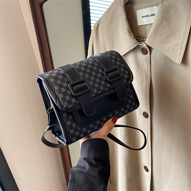 Men Satchels High Quality Leather Crossbody Bag Vintage Geometric pattern  Casual Male Shoulder Bag Daily Messenger Bags