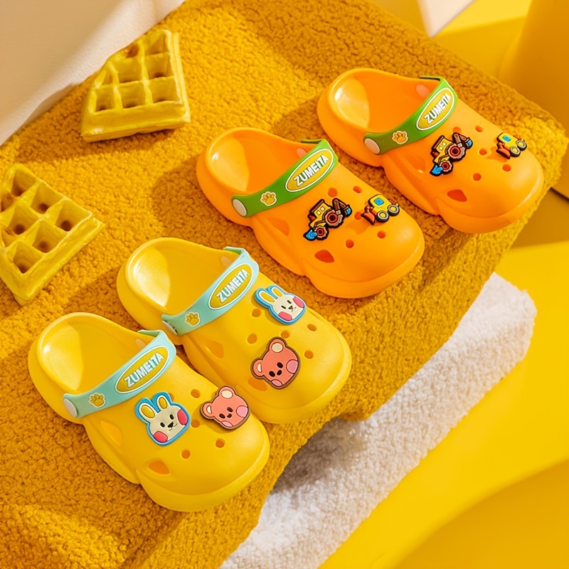 Baby hot sale yellow crocs