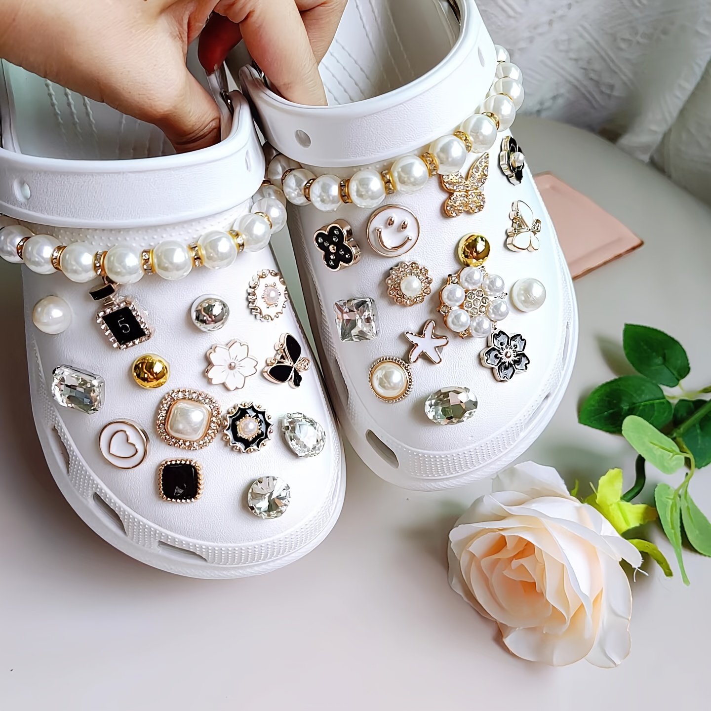 12pcs/set Women's Hole Shoes Decoration Accessories Silver Bear Heart Rhinestone Chain Versatile and Cute Trinkets, Can Be used As Gifts, Party