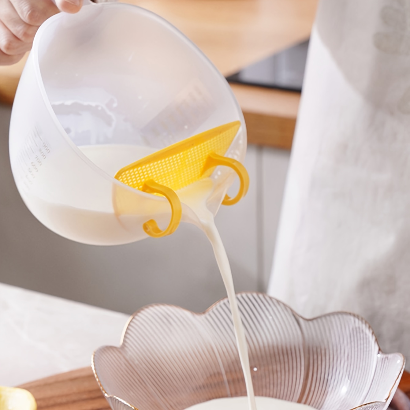 Egg Batter Bowl Large Capacity Measuring Cup With Scale Household Egg  Liquid Filter Bowl Kitchen Cooking Filter Baking Soy Filter Bowl Egg Batter  Bowl With Filter Baking Whisk Bowl With Drain Tip