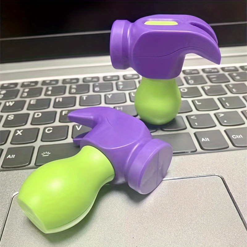 2pcs 3D Gravity Radish Hammer Adult Decompression Toy