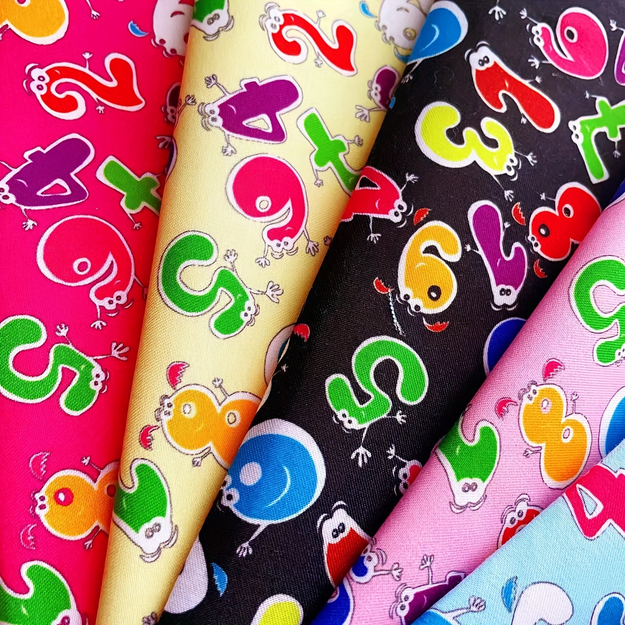 50pcs Cotton Quilting Fabric Sakura Pattern Cloths Pre-Cut Quilt Fabric  Bundles