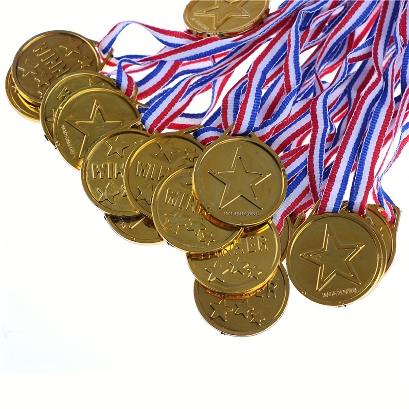 Medallas de plástico de Oro para niños, premios de premios deportivos,  juguetes para niños, rellenos de
