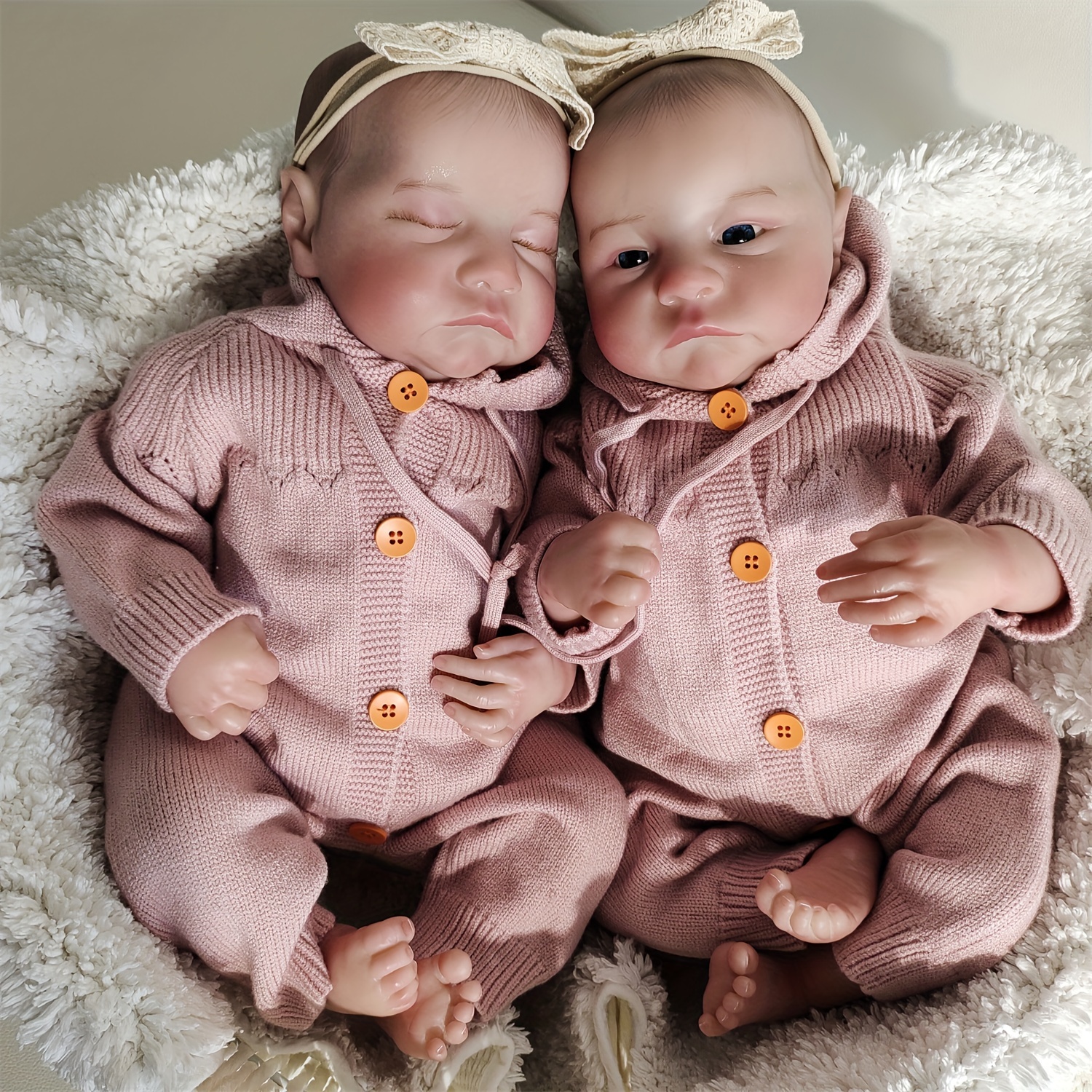 iCradle 2PCS Reborn Baby Dolls Twins Silicone Full Body Boy and Girl  Realistic Look Weighted Washable Bath Babies Sleeping and Awake Dolls for  Adults