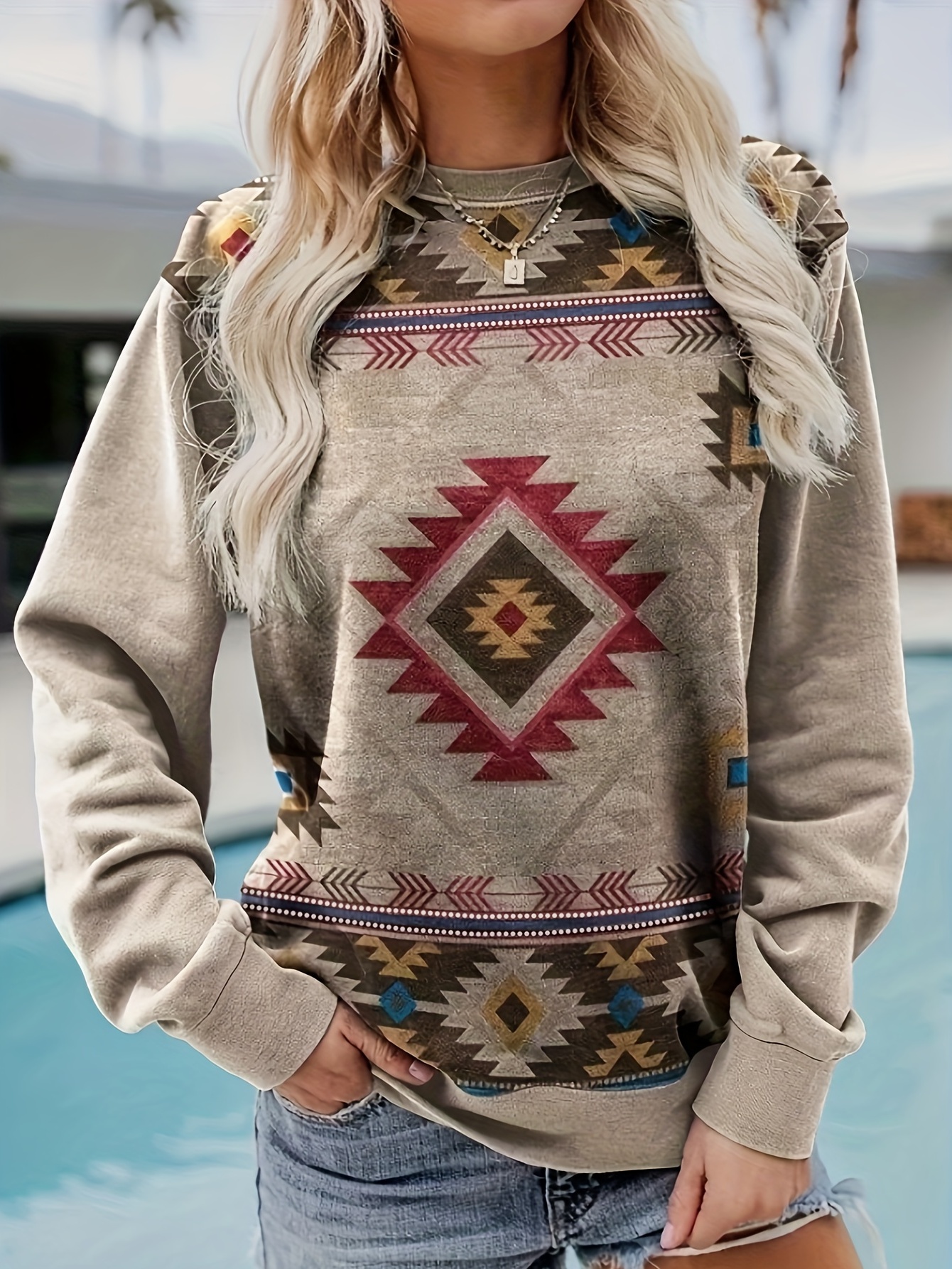 Aztec Sweatshirt -  Canada