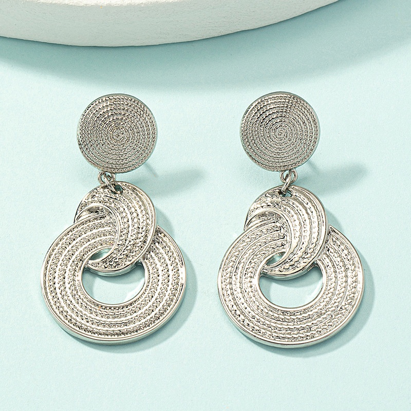 Vintage Exaggerated Circle Metal Earrings for Women