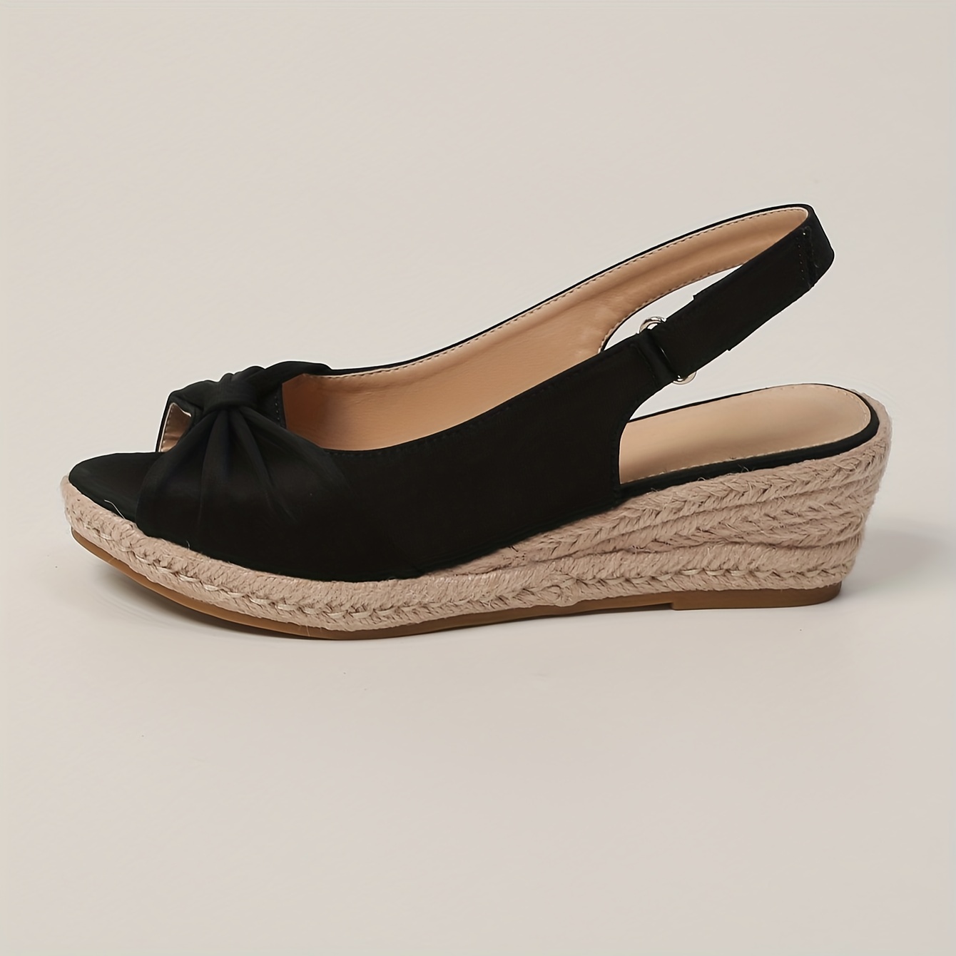 

Des sandales tendance unies pour femmes, avec des détails froncés et une plateforme, des chaussures à boucle cheville, des espadrilles confortables pour l'été en vacances
