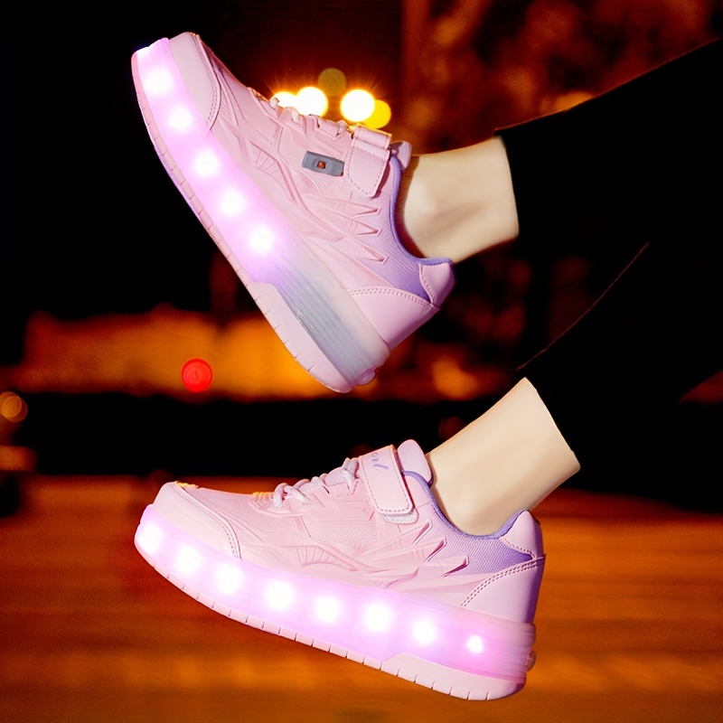 Les enfants Chaussures enfants LED Voitures chaussures à roulettes
