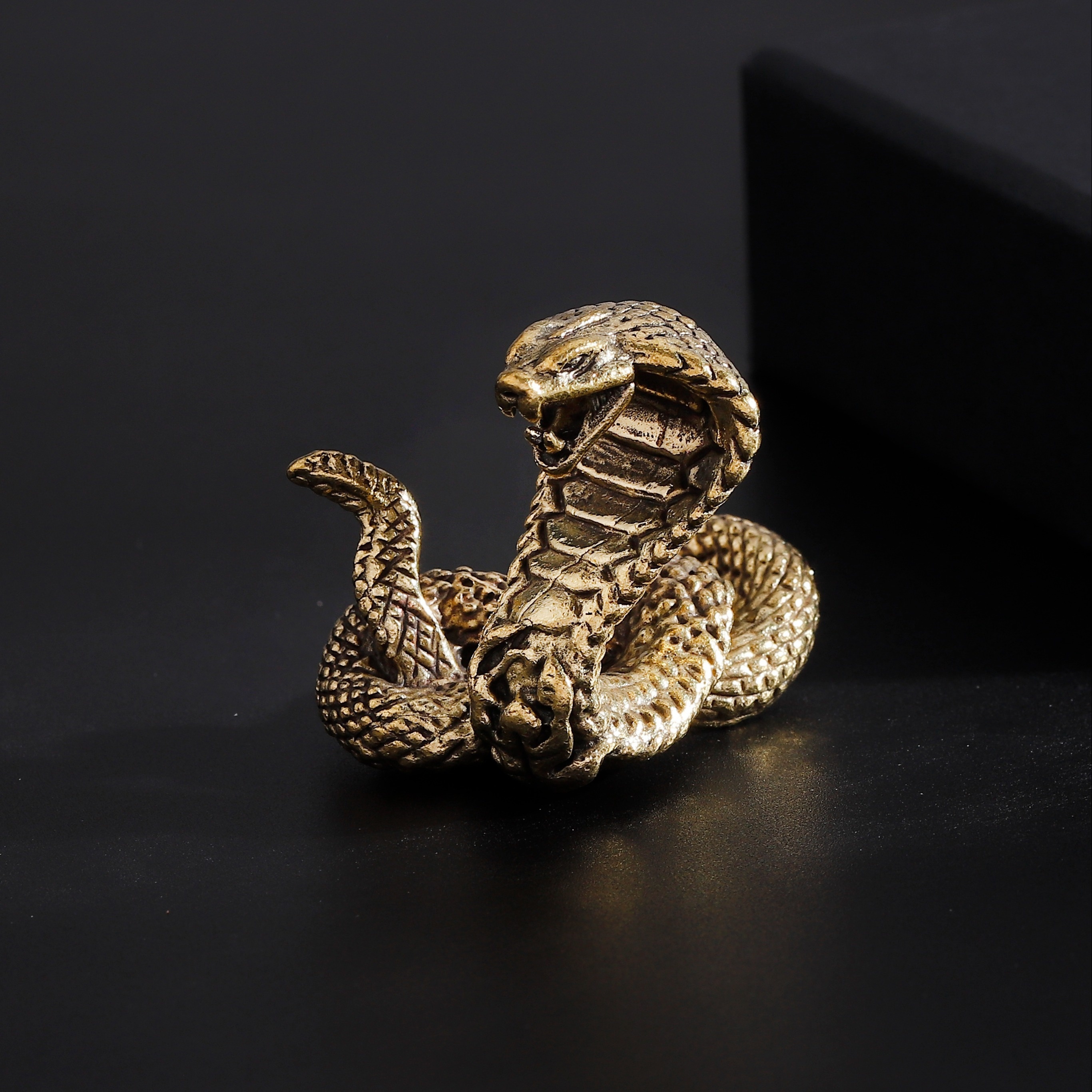 Carved Decorative Home Hook Brushed Brass Animal Luxury Gold