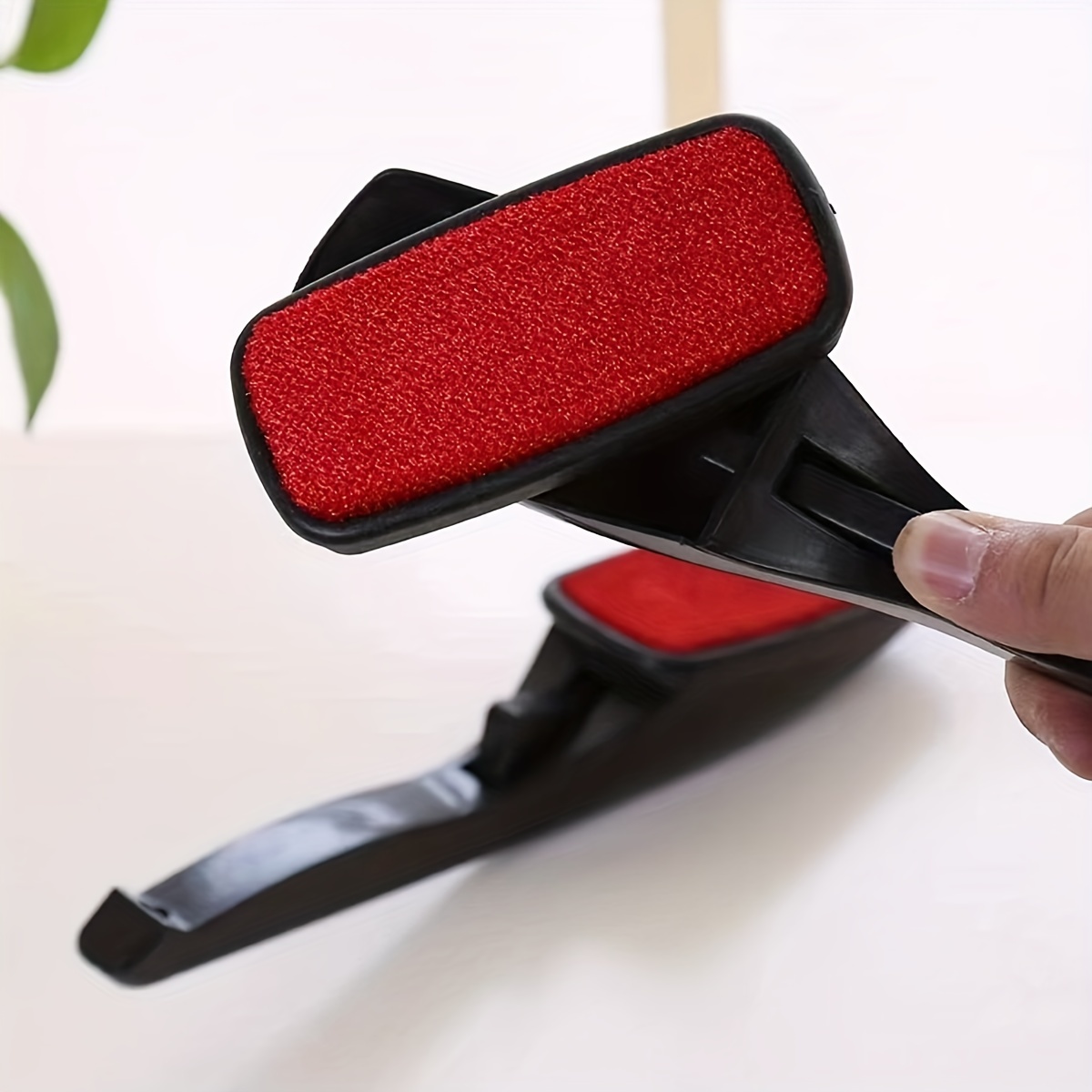 Brosse pour enlever les poils d'animaux - Trendmail