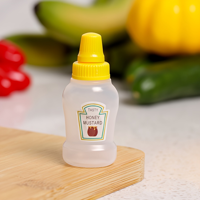 4pcs Mini Tomato Sauce Bottles, 25ml/0.87oz Seasoning Squeeze Bottle,  Plastic Portable Container, For Office Lunch Box, Picnic Bottle, Oil Sauce  Honey Salad Dressing Squeeze Bottle