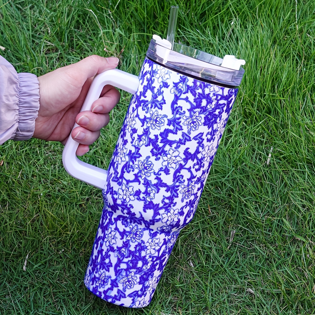 White 40oz tumbler with painted sunflowers, Women's Christmas Gift, St in  2023