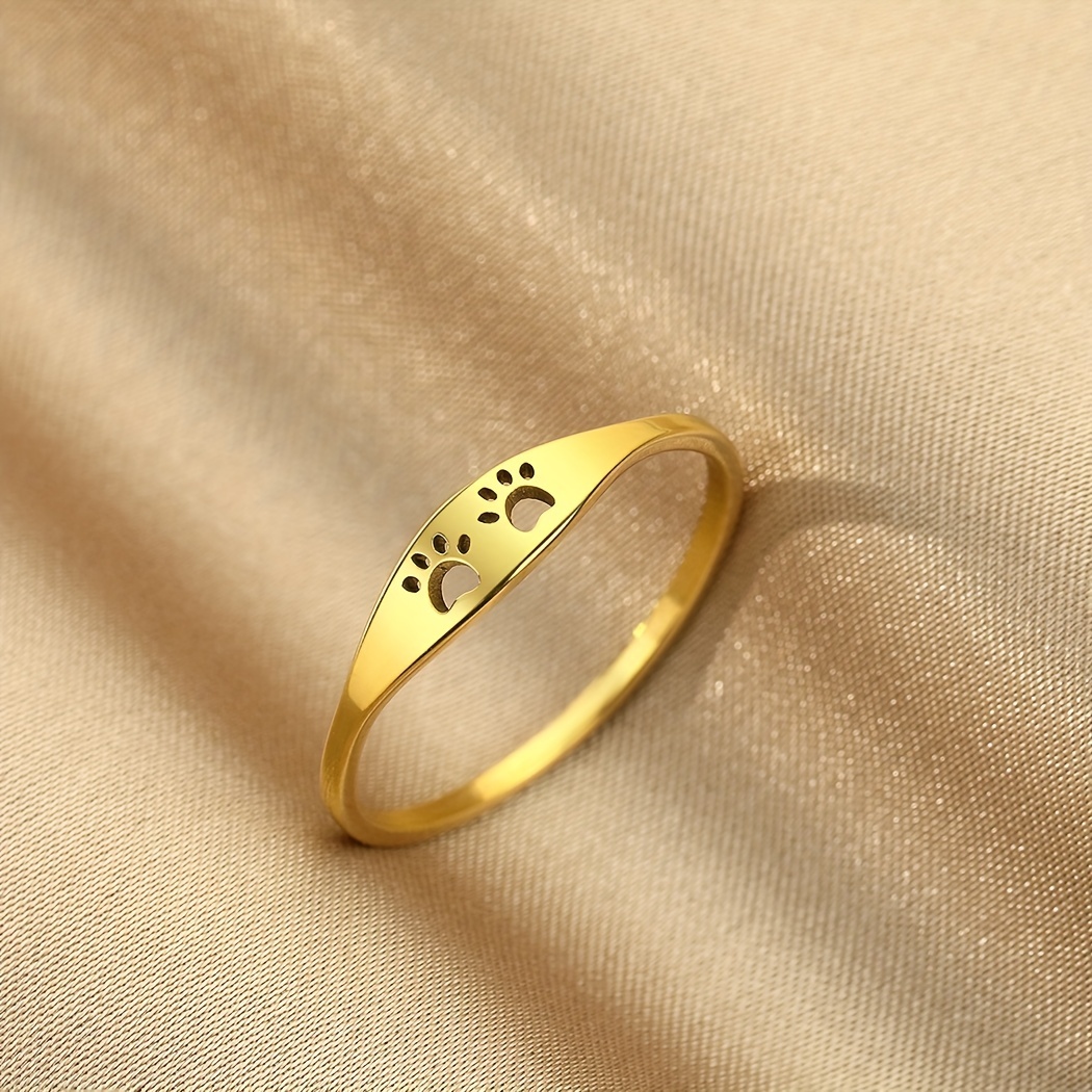 Cat clearance memorial ring