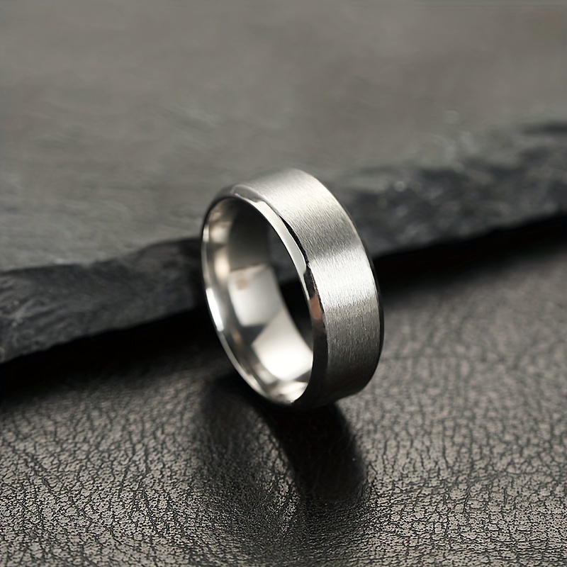 Minimal Ring in Brushed Silver