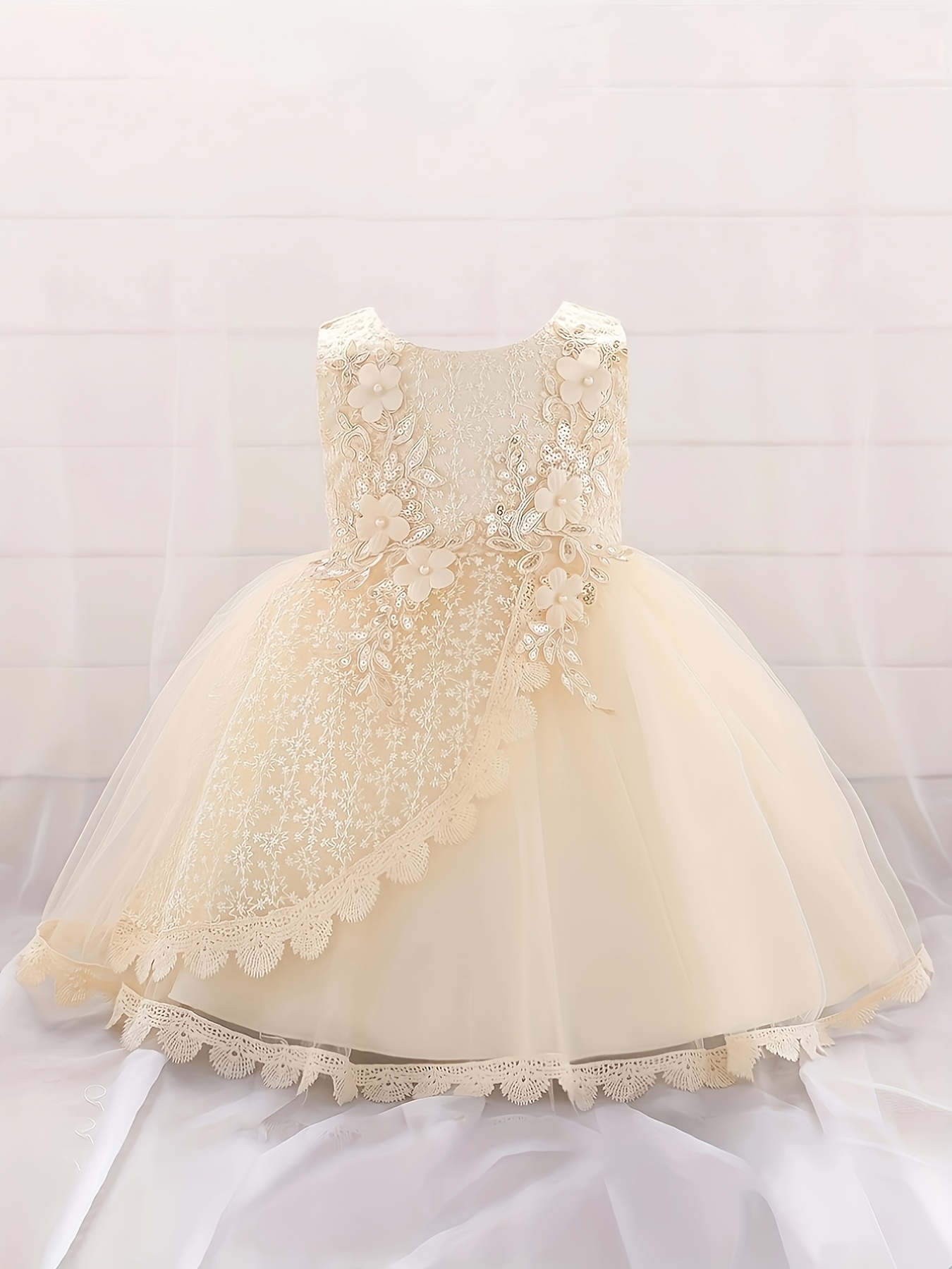 Gorgeous New Baby Gown Dress Lace Wedding Dress Gypsophila