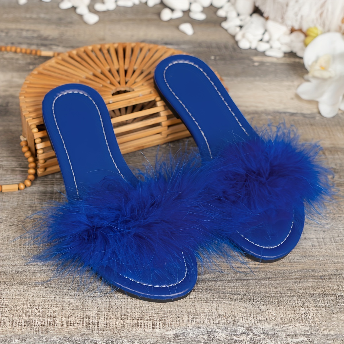 Blue hot sale fur sandals