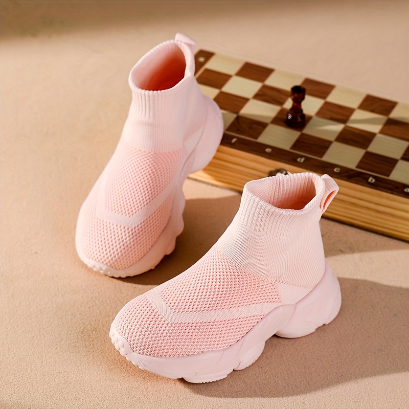New Sock Shoes Made of Breathable Mesh, Lightweight And Comfortable for Outdoor Use, Featuring Non-Slip Soles, Suitable for Toddlers And Kids' Spring And Summer Sports Footwear