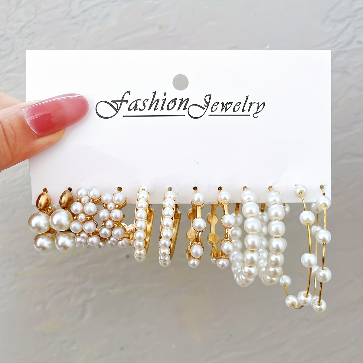 

6 Pairs Faux Pearl Decor Golden Hoop Earrings Elegant Minimalist Style Zinc Alloy Jewelry Daily Wear Accessories